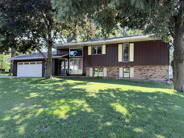 64 S Bunker Hill Road, German Valley, IL 61039
