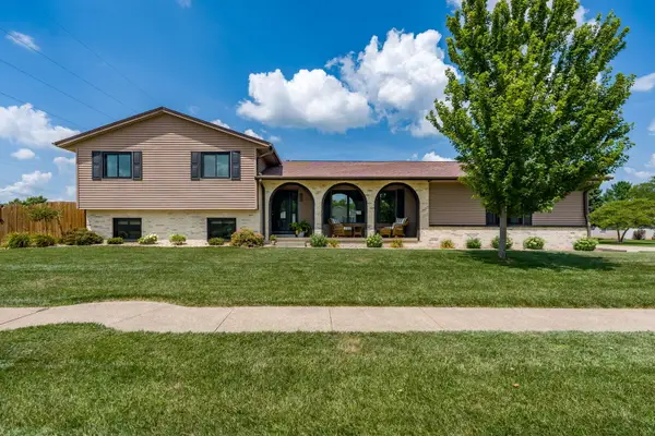 703 Cherry Drive, Geneseo, IL 61254