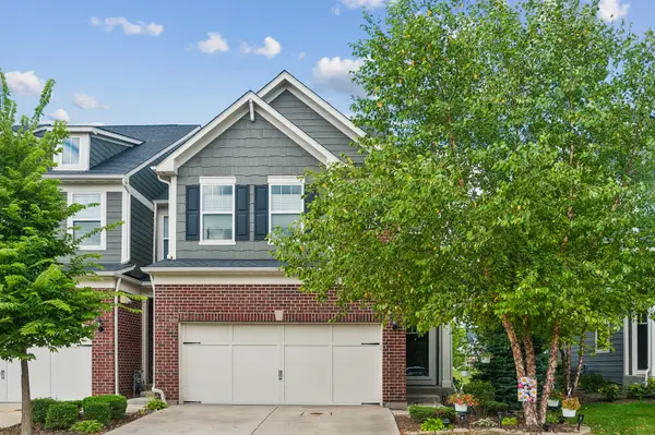 162 Waverly Court, Bloomingdale, IL 60108
