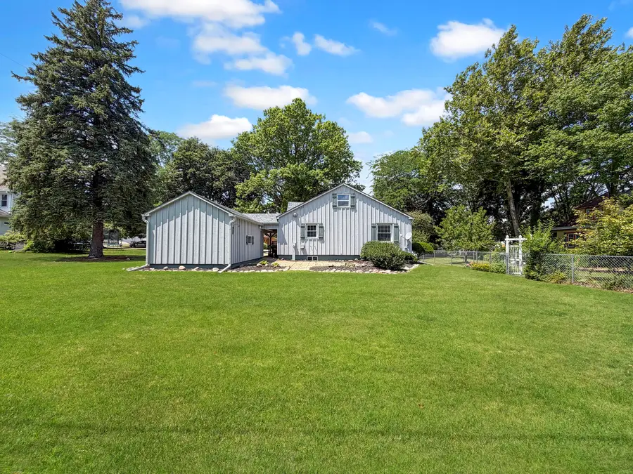 309 S Linn Street, Shannon, IL 61078 - #2