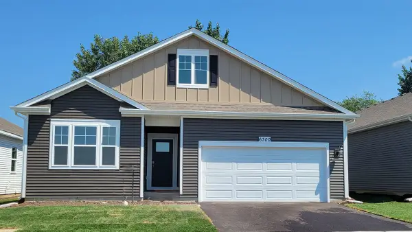 6300 Redwood Trail, Wonder Lake, IL 60097