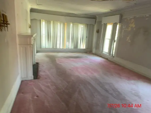 2200 E 70th Place #203, Chicago, IL 60649 - #3