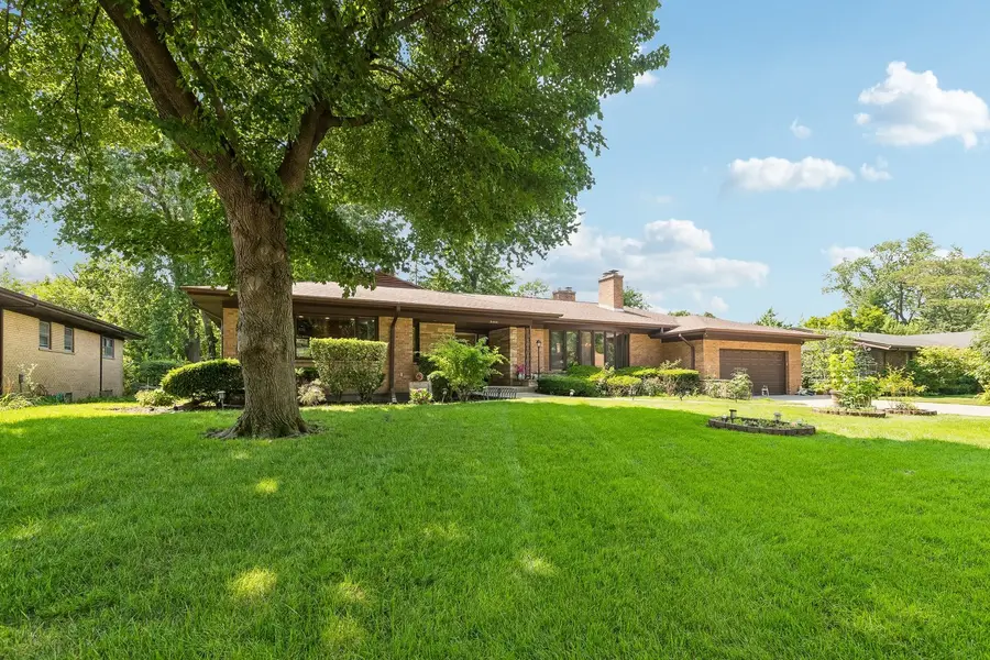 6444 N Kenton Avenue, Lincolnwood, IL 60712 - #2