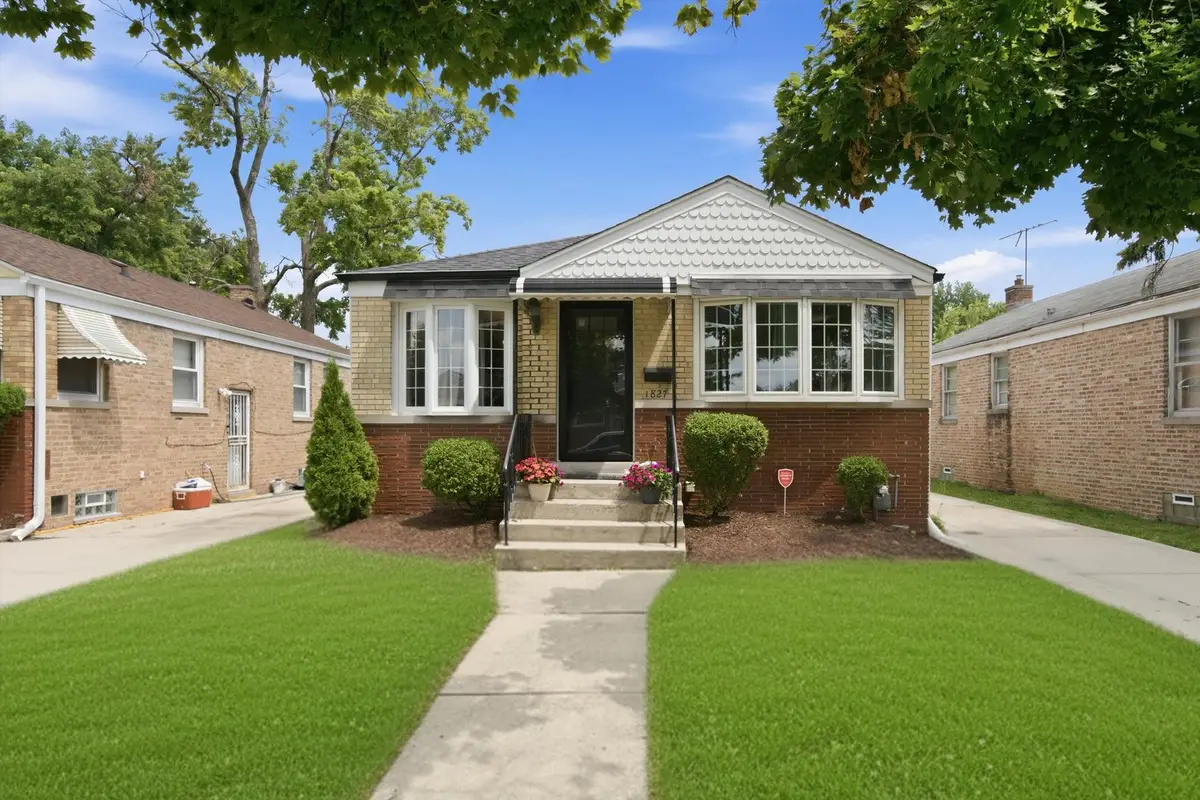 1827 S 23rd Avenue, Maywood, IL 60153 - #1