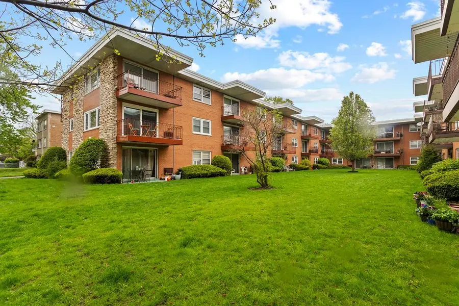 5440 W Windsor Avenue #3A, Chicago, IL 60630 - #2