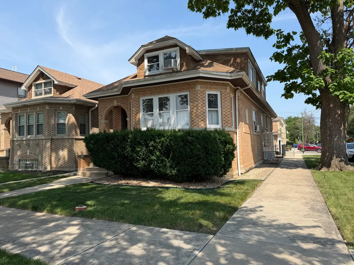 5501 N Parkside Avenue, Chicago, IL 60630 - #1