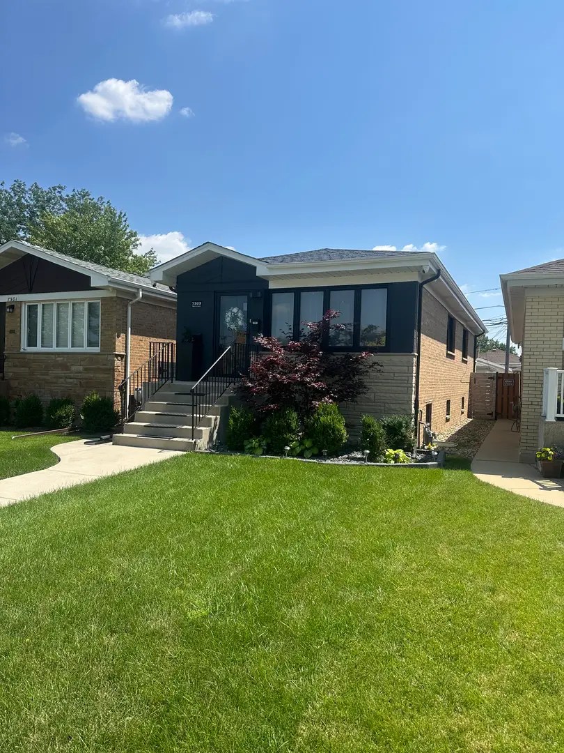 7303 W Montrose Avenue, Norridge, IL 60706 - #2