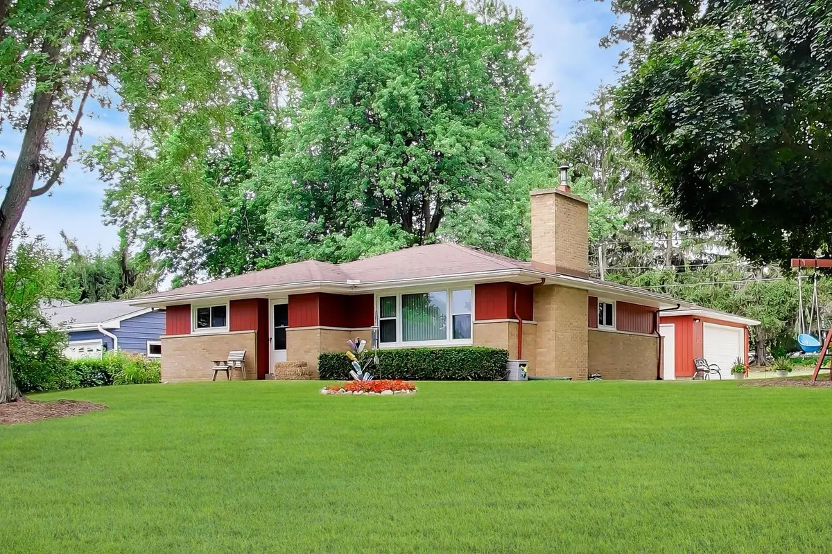 41588 N Illinois Street, Zion, IL 60099 - #1