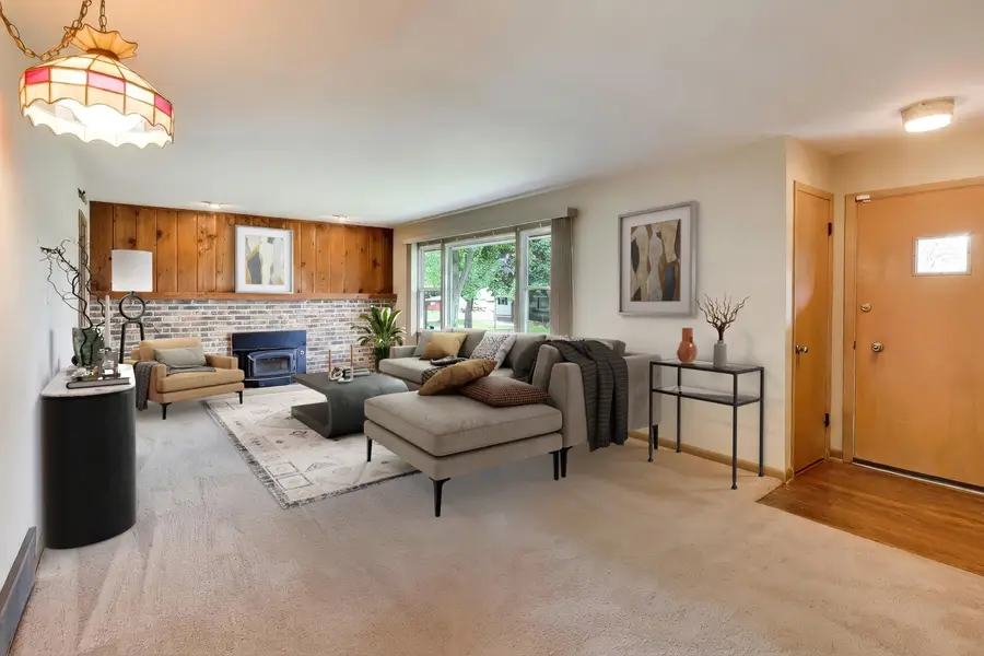 41588 N Illinois Street, Zion, IL 60099 - #2