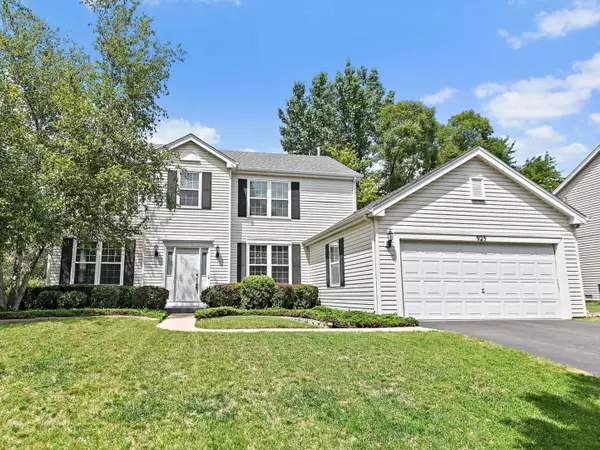 925 Cortney Drive, Carpentersville, IL 60110
