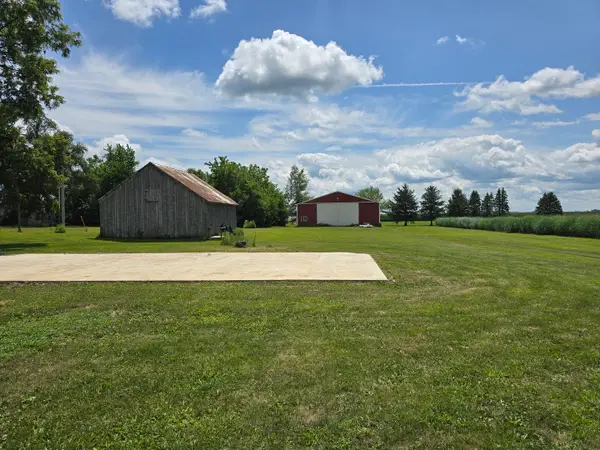 109 W Carper Street, Seymour, IL 61875