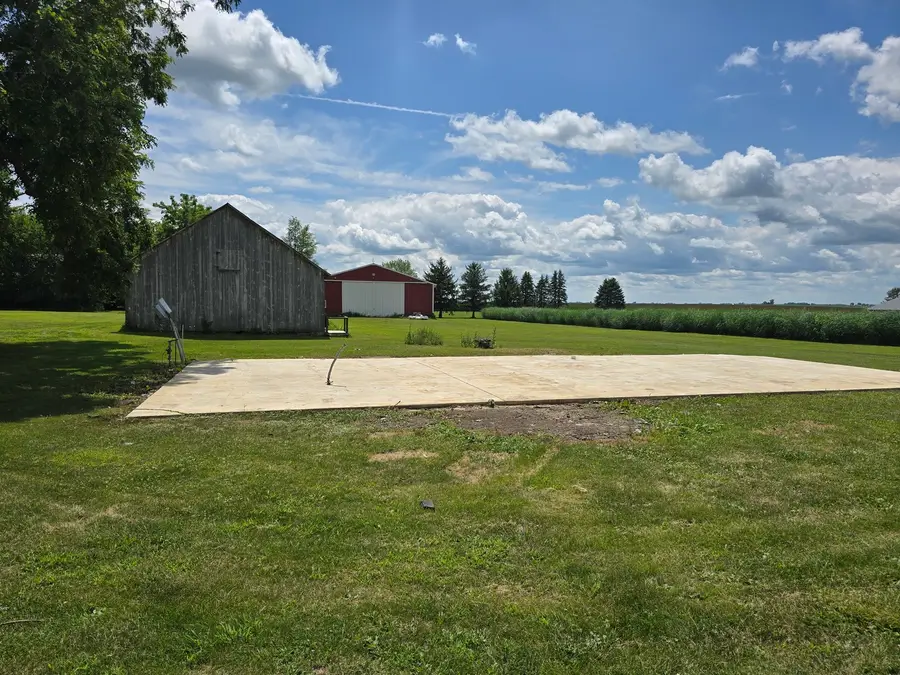 109 W Carper Street, Seymour, IL 61875 - #3