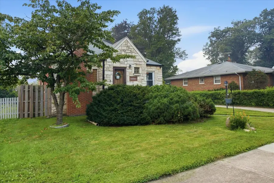 18326 Walter Street, Lansing, IL 60438 - #3