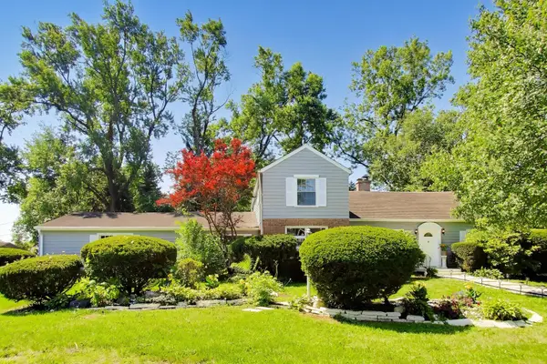 Address Withheld By Seller, Des Plaines, IL 60016