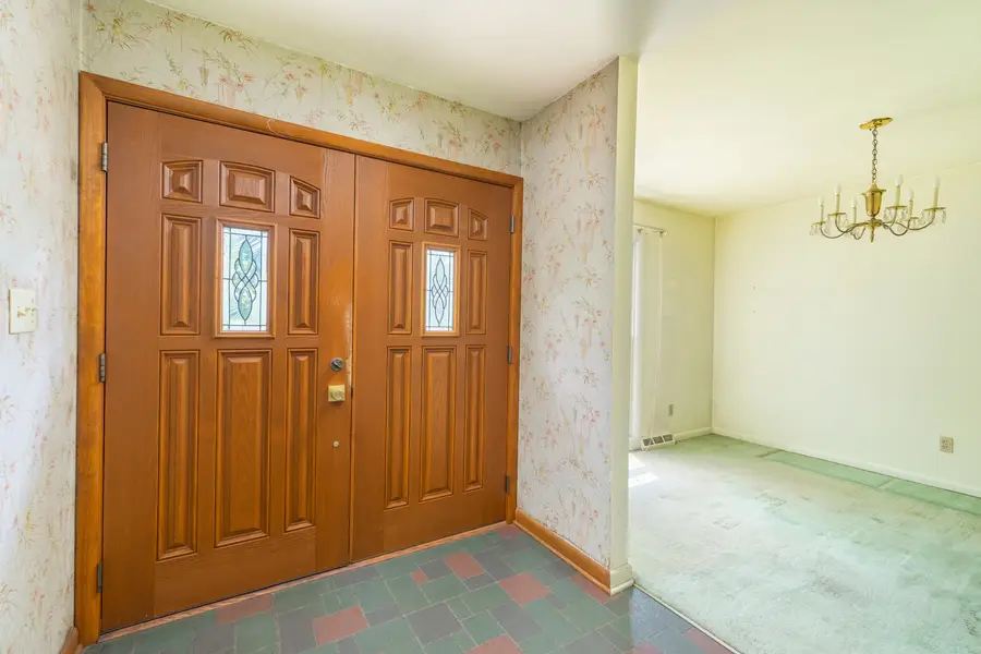 259 N 2559th Road, Peru, IL 61354 - #2