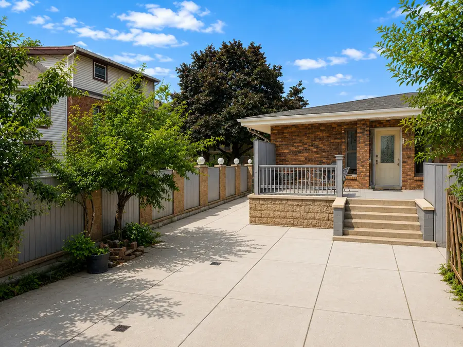 3017 S Canal Street, Chicago, IL 60616 - #2
