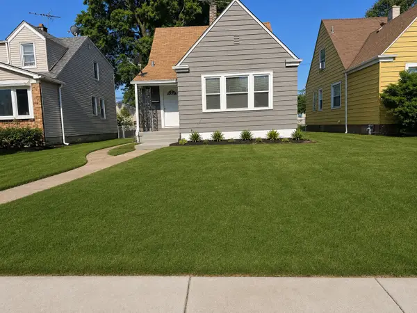 11120 S Avenue M, Chicago, IL 60617
