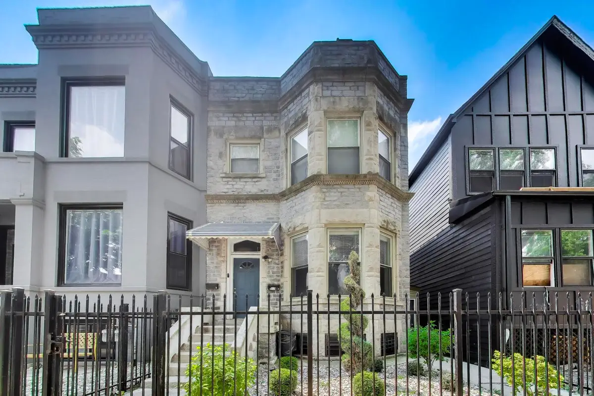 6524 S Eberhart Avenue, Chicago, IL 60637 - #1