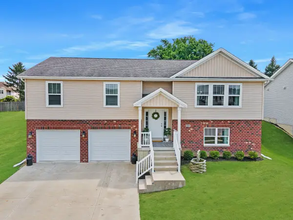 2510 Grey Fox Trail, Bloomington, IL 61705