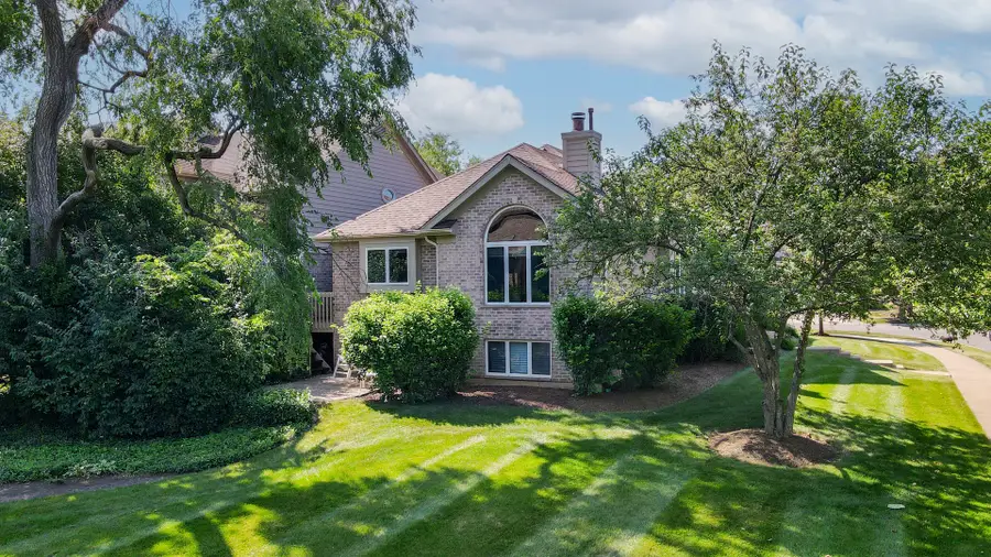 2260 Durand Drive, Downers Grove, IL 60515 - #2
