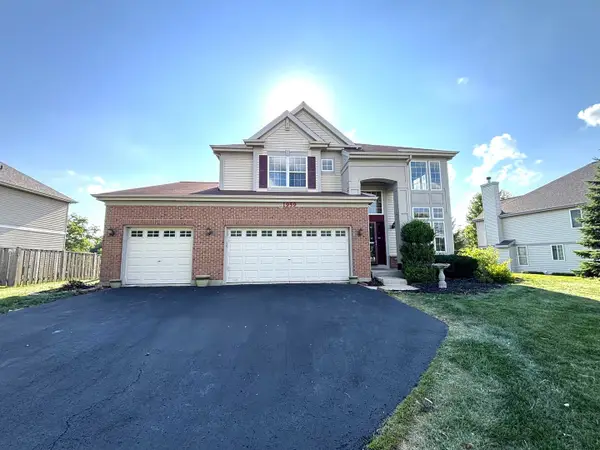 1959 Country Hills Drive, Yorkville, IL 60560