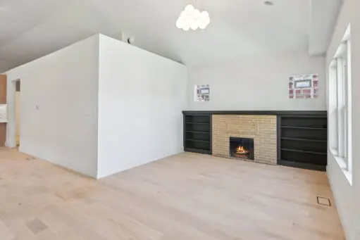 7930 S Kenwood Avenue, Chicago, IL 60619 - #3