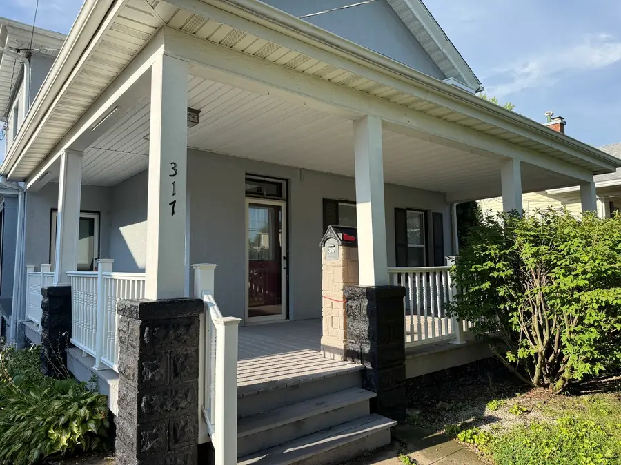 317 W North Street, Geneseo, IL 61254 - #3