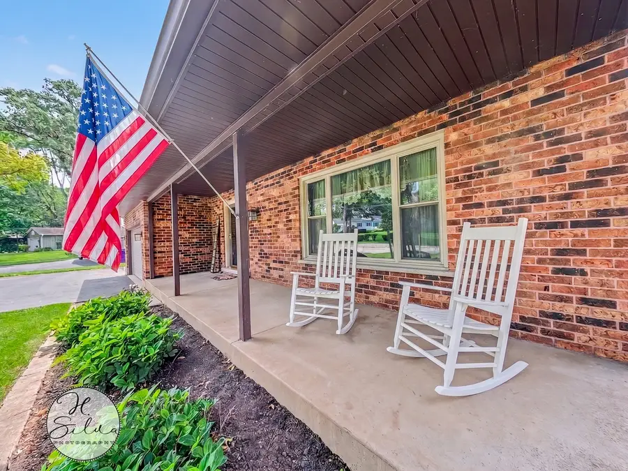 630 Oceola Drive, Algonquin, IL 60102 - #2
