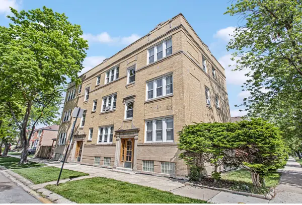 5004 W Newport Avenue #3E, Chicago, IL 60641