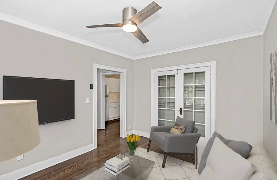 5004 W Newport Avenue #3E, Chicago, IL 60641 - #3