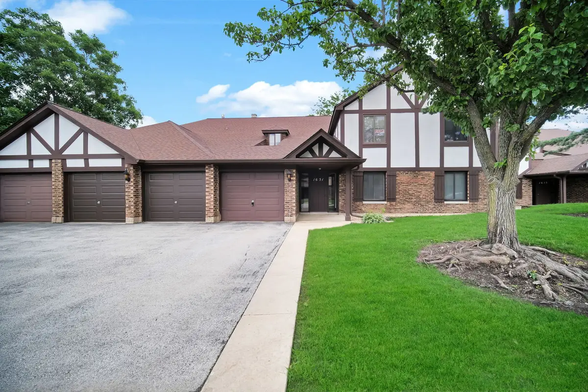 1651 Dover Court #A, Wheaton, IL 60189 - #1
