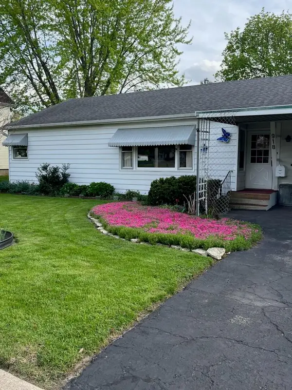 918 W Main Street, Genoa, IL 60135