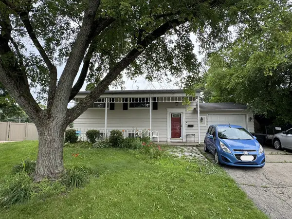 15 Curtmar Court, Montgomery, IL 60538