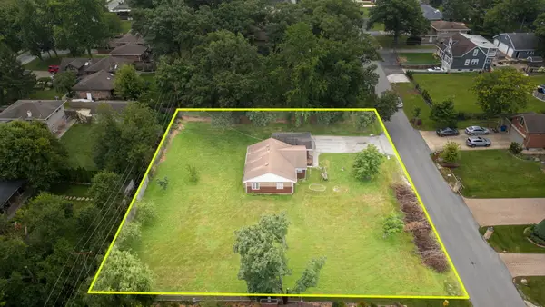 9937 S 86th Court, Palos Hills, IL 60465