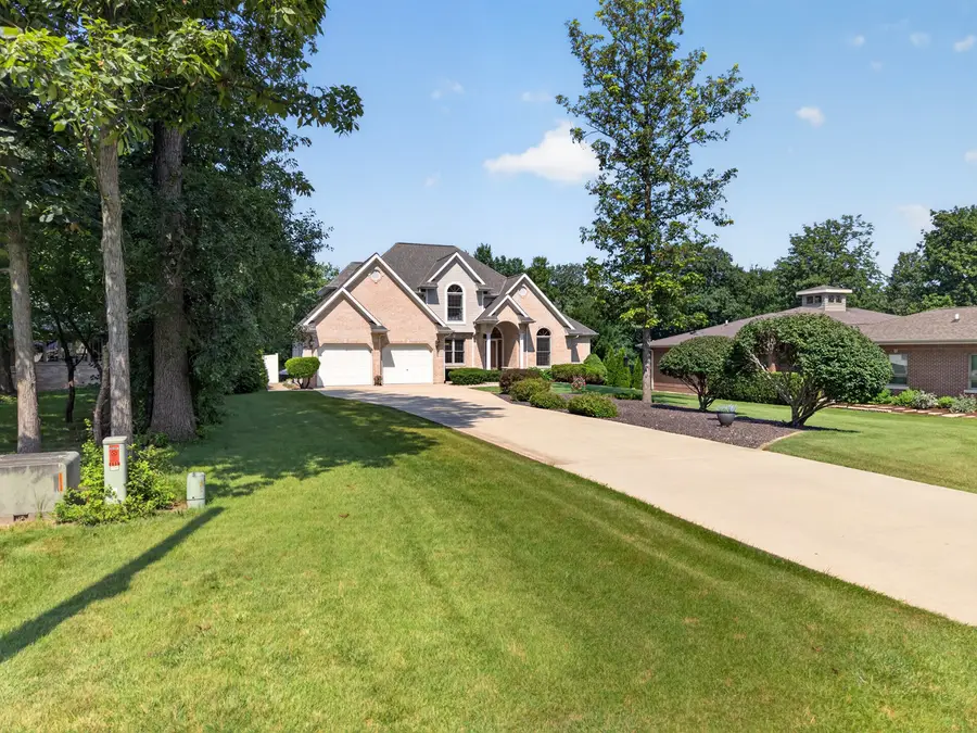 2841 Emerald Drive, Ottawa, IL 61350 - #2