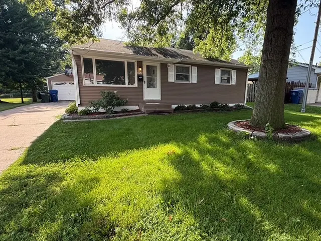 3518 N Pine Street, Davenport, IA 52806 - #1