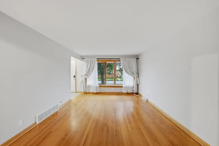 6055 W 64th Street, Chicago, IL 60638 - #3