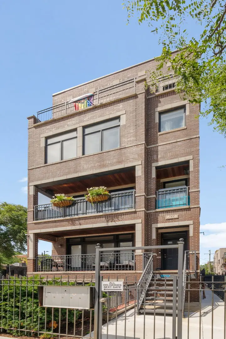 744 W Belmont Avenue #2F, Chicago, IL 60657 - #2