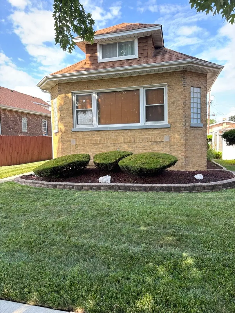 1604 N 21st Avenue, Melrose Park, IL 60160 - #2