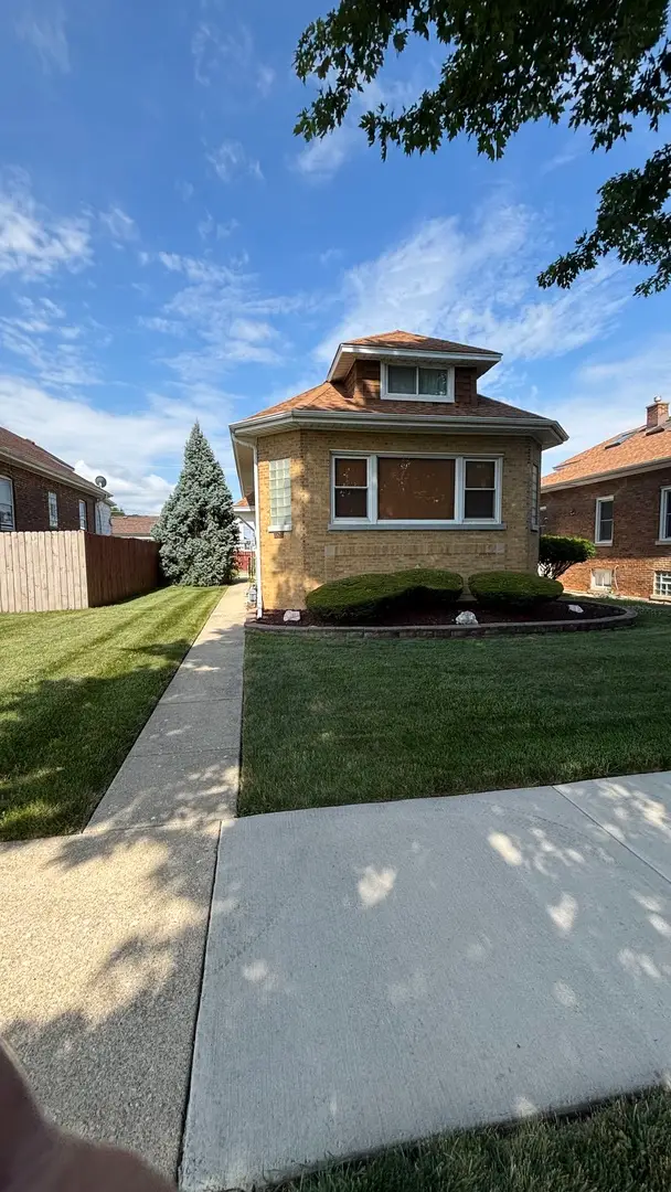 1604 N 21st Avenue, Melrose Park, IL 60160 - #3
