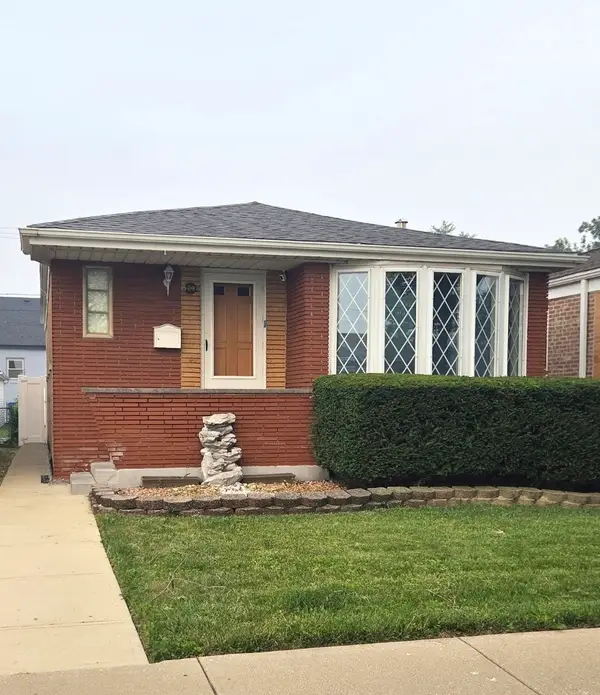 5537 S Massasoit Avenue, Chicago, IL 60638