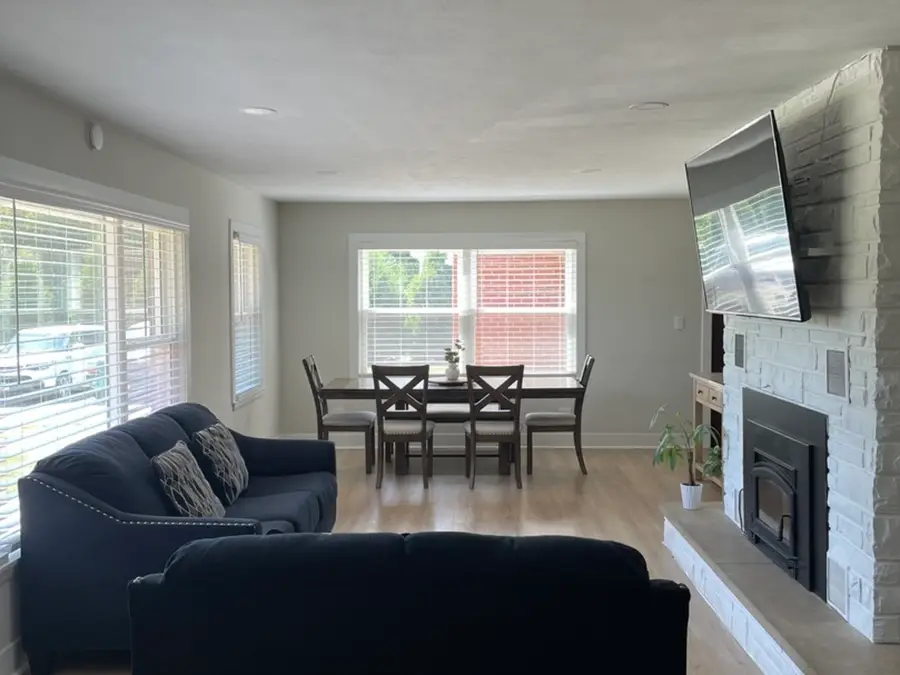 10738 9th Street, Winthrop Harbor, IL 60096 - #2
