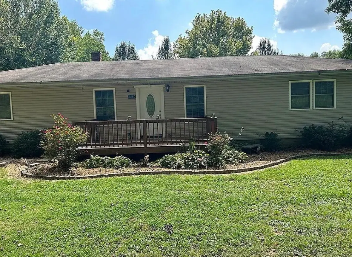 6180 Reevesville Road, Grantsburg, IL 62943 - #1