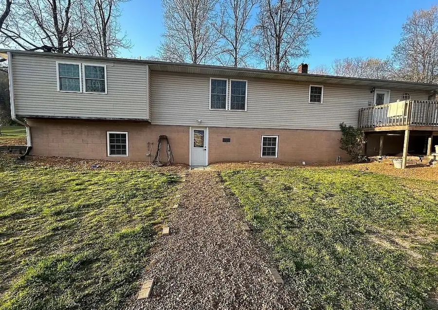 6180 Reevesville Road, Grantsburg, IL 62943 - #2