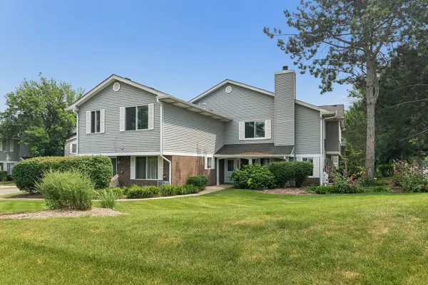7605 Bristol Court #2-7, Woodridge, IL 60517
