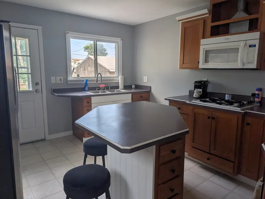 605 S Clark Street, Davenport, IA 52802 - #3