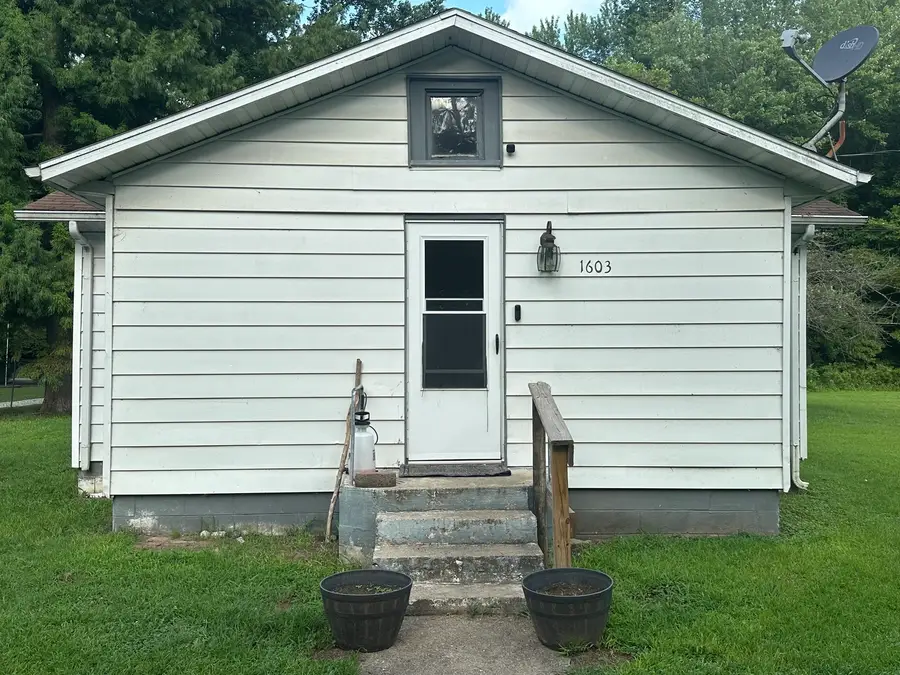 1603 West Road, West Frankfort, IL 62896 - #2