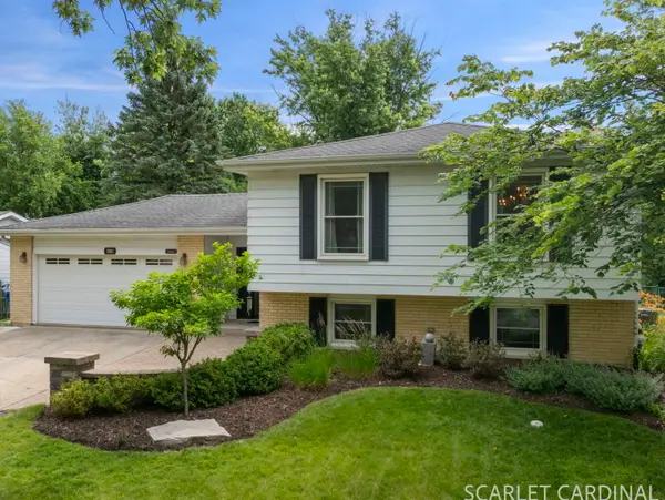 1881 Cambridge Lane, Wheaton, IL 60189