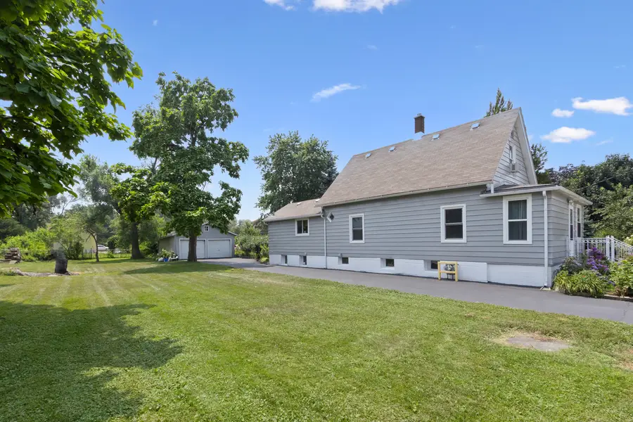 814 Meeker Avenue, Joliet, IL 60432 - #3