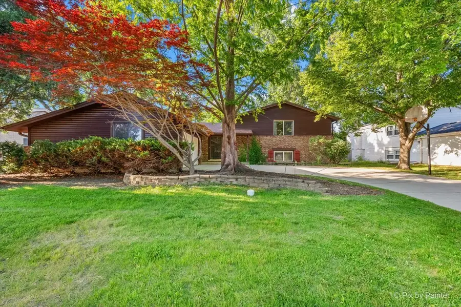 602 E Hackberry Drive, Arlington Heights, IL 60004 - #2